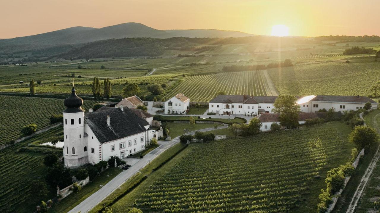 Schlaffass - Schlafen Im Holzfass Thallern Gumpoldskirchen Buitenkant foto